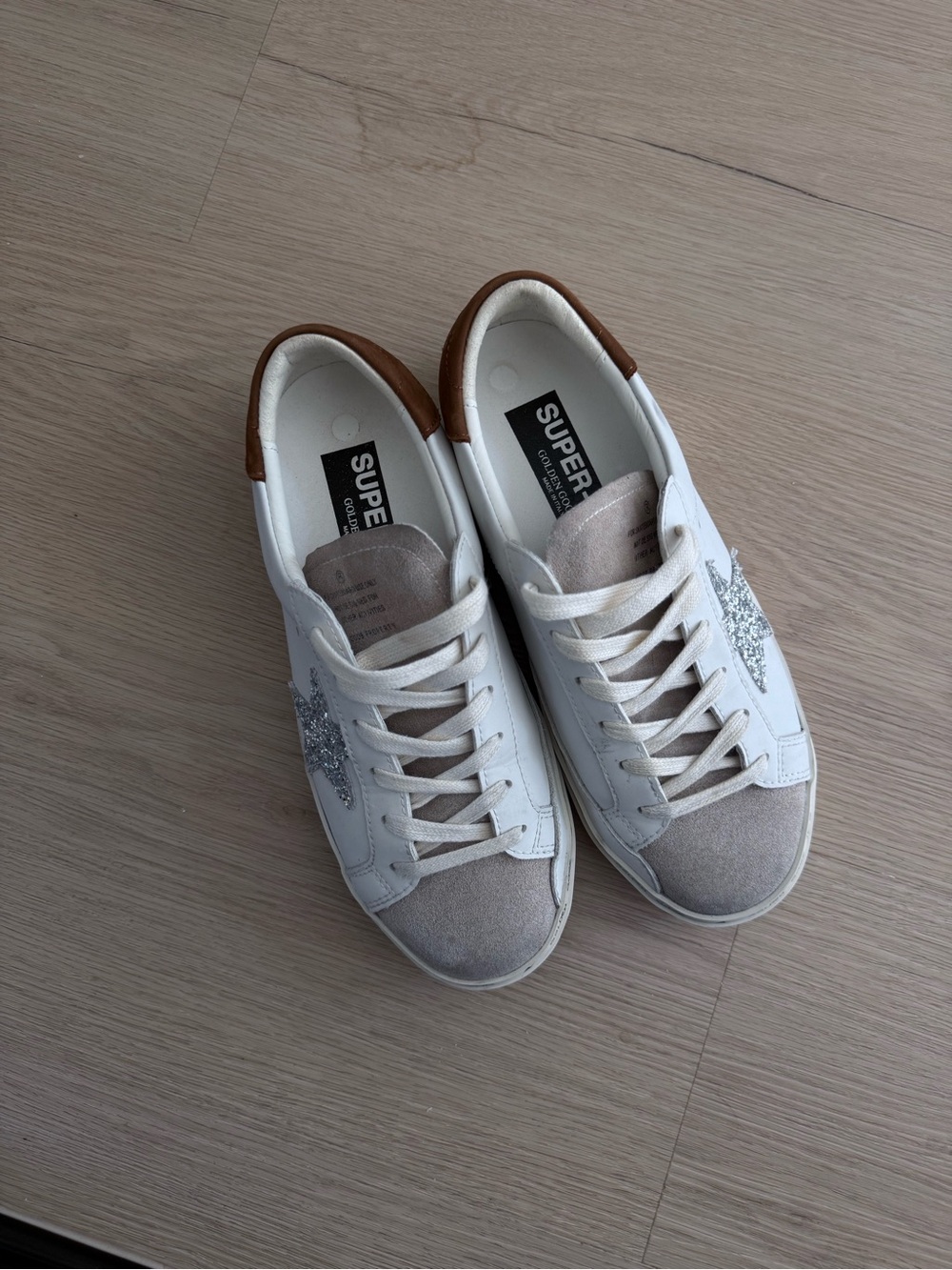 Glitter Star White Leather Low-Top Sneakers